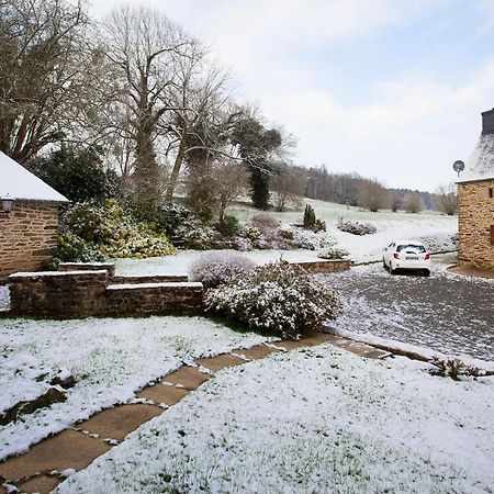 Stone Cottage With Modern Cosy Interior Near To Josselin Perfect Retreat For Writers Or Star Gazers Guégon Kültér fotó