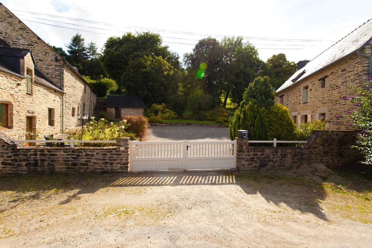 Stone Cottage With Modern Cosy Interior Near To Josselin Perfect Retreat For Writers Or Star Gazers Guégon Kültér fotó