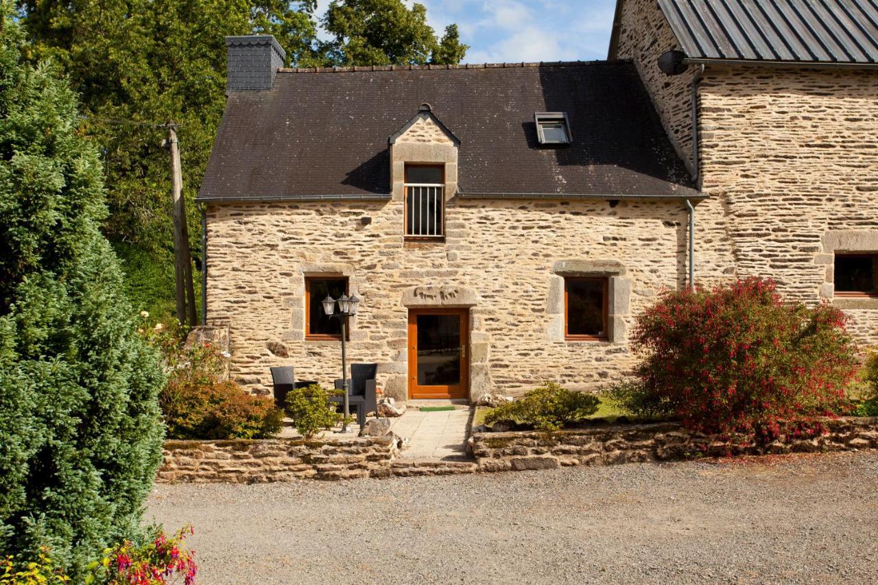 Stone Cottage With Modern Cosy Interior Near To Josselin Perfect Retreat For Writers Or Star Gazers Guégon Kültér fotó