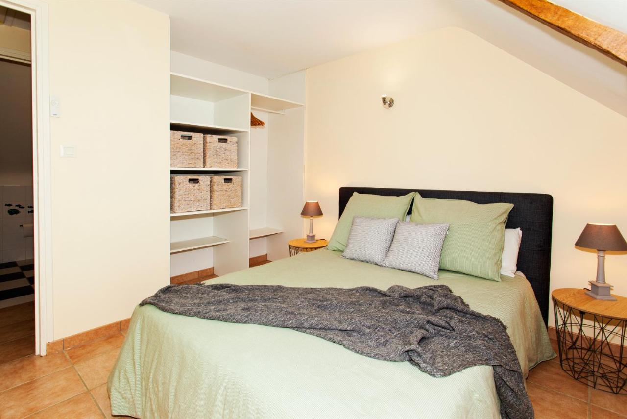 Stone Cottage With Modern Cosy Interior Near To Josselin Perfect Retreat For Writers Or Star Gazers Guégon Kültér fotó