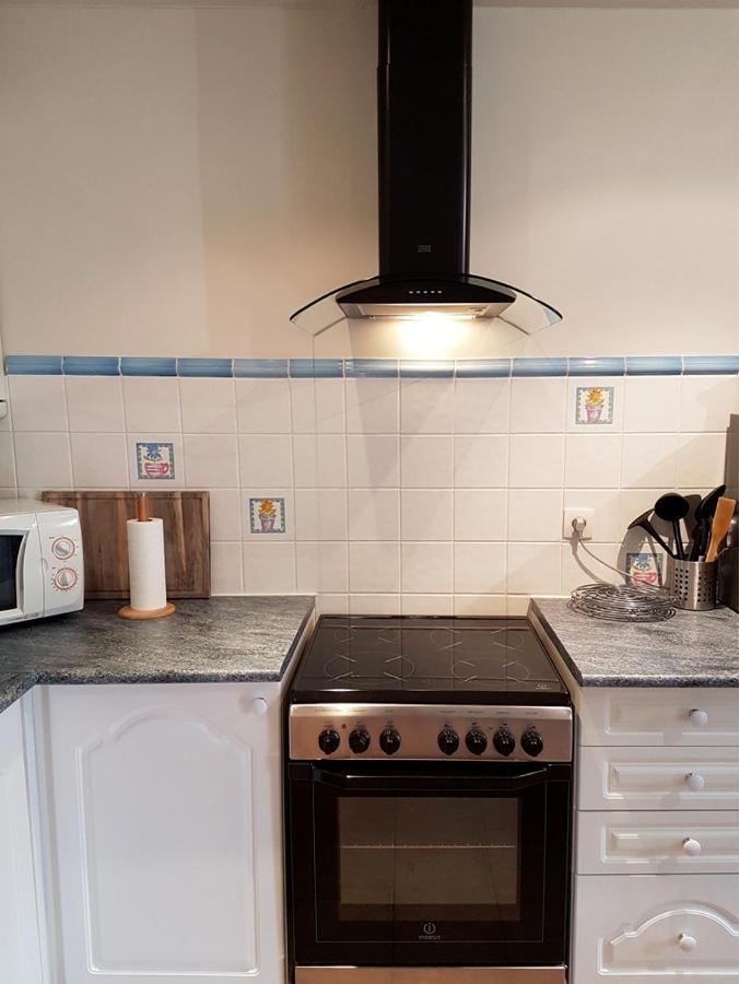 Stone Cottage With Modern Cosy Interior Near To Josselin Perfect Retreat For Writers Or Star Gazers Guégon Kültér fotó